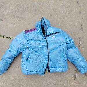 Asics ONITSUKA TIGER DOWN JACKET Light Blue Puffer Jacket with Purple SAMPLE
